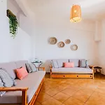 Amfitriti By Rentalspro - Loutra Agias Paraskevis Halkidiki *